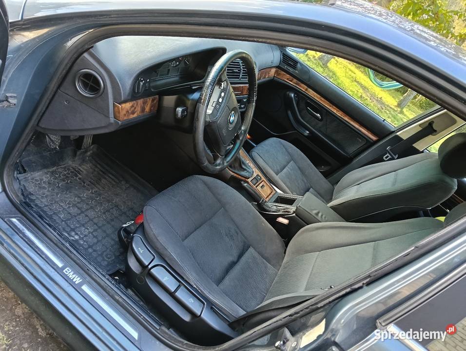 Sprzedam BMW E39 manualna lubelskie Urszulin sprzedam