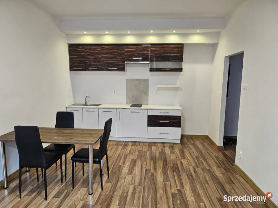 2 pokoje w zadbanej kamienicy Stare Bielany Warszawa sprzedam