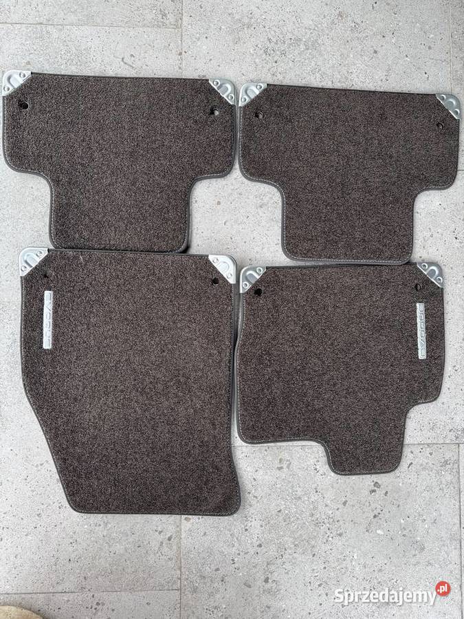 Dywaniki samochodowe Range Land Rover welur Dywaniki Dąbie