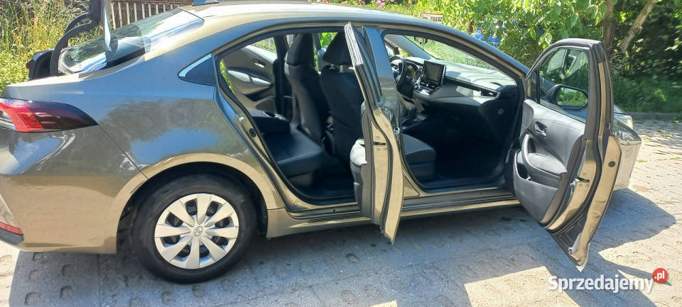 Toyota Corolla 51netto ECVT Kamera Cofania
