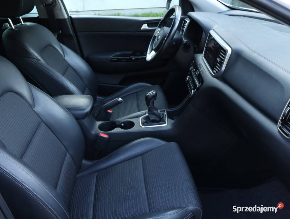 Kia Sportage 16 GDI asystent pasa ruchu Piaseczno