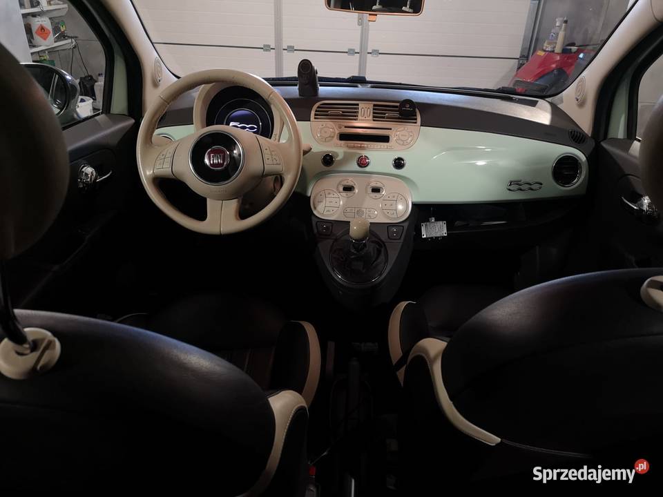 Fiat 500 Lounge Najbogatsza wersja skóry wygląd Gnojnik