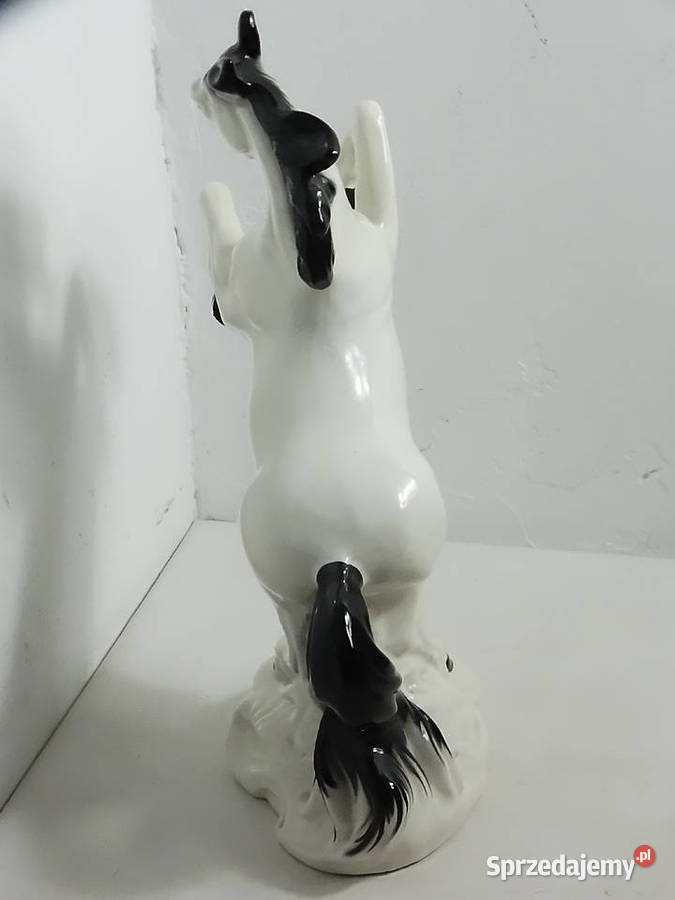 Duża ceramiczna figurka KOŃ stający dęba Vintage Wyposażenie wnętrz