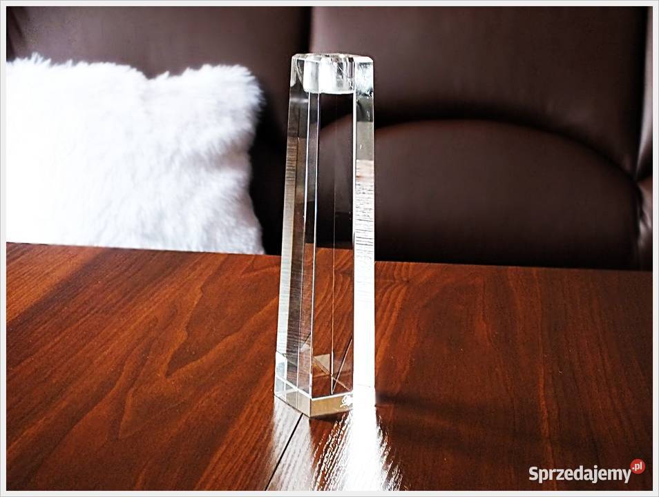 Świecznik Grube szkło pryzma sygnowany Ceramika i szkło Żary sprzedam