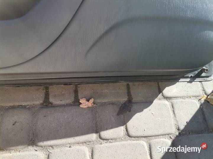 TOYOTA COROLLA E11 3D DRZWI PRAWY PRZÓD KOLOR małopolskie Nowy Sącz