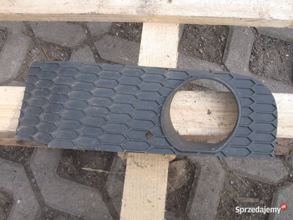 BMW X3 E83 04r 30 B kratka zderzaka lewy przód