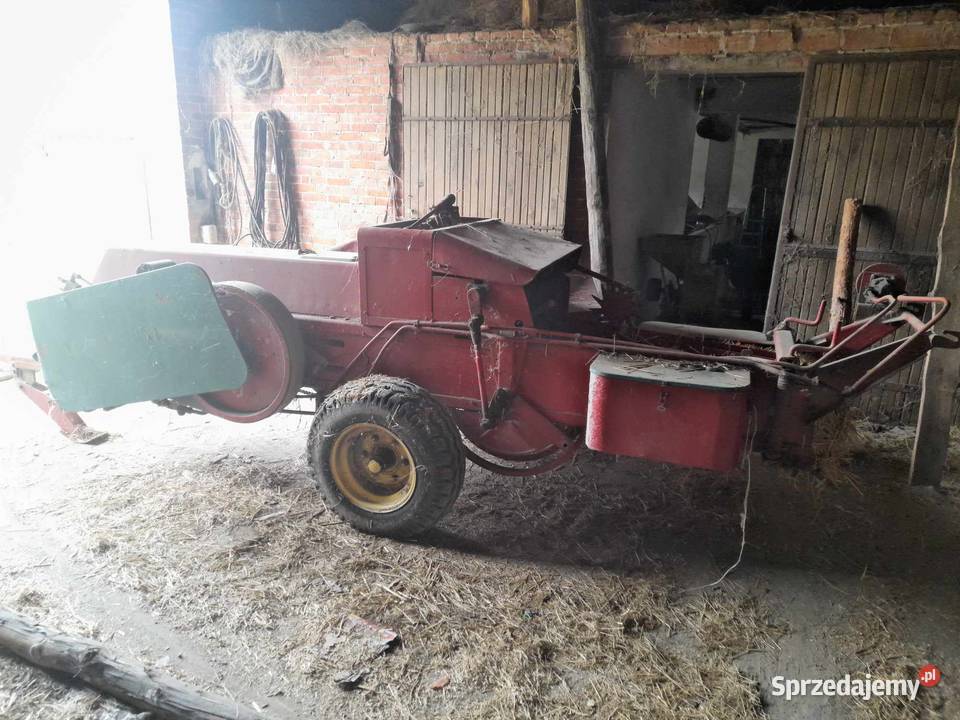 Prasa kostkująca Welger AP 42 Nowiny