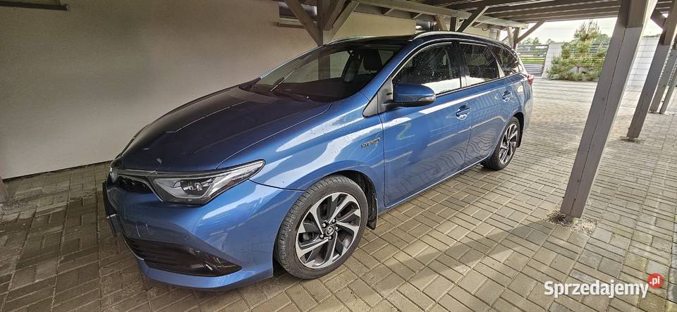 Toyota Auris Kombi Hybryda Automat 18 2015r Auris Ochaby Małe