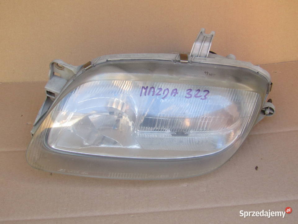 LAMPA PRZEDNIA LEWAPRAWA MAZDA 323 9498 Mysłaków sprzedam