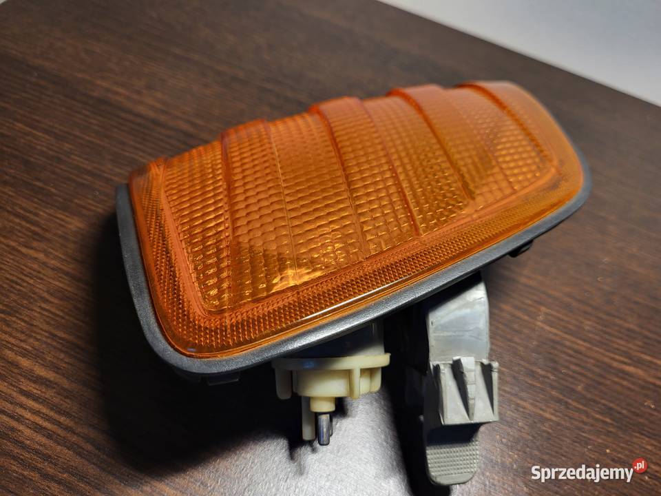 Mercedes w124 kierunkowskaz Osiecznica