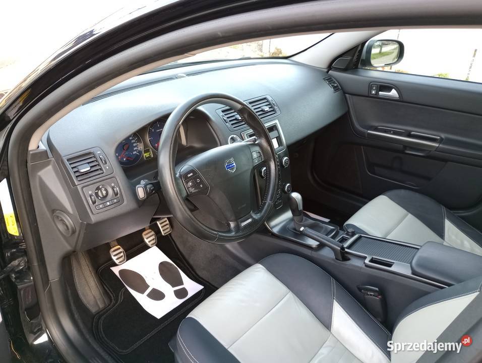Volvo V50 R design nowe opony nowe hamulce 1600cm3 Samochody osobowe sprzedam