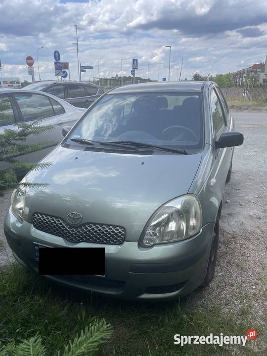 Toyota Yaris 10 Base Wrocław