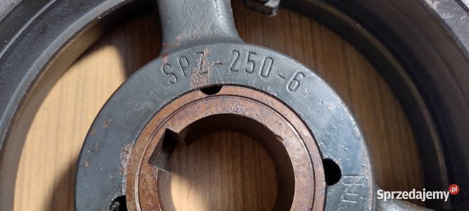 Koło pasowe pod traper lock 250 x 55 x 6 pasów Namysłów