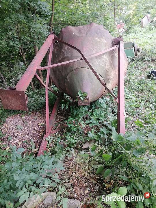 Silos zbiornik lej bin świętokrzyskie Kaczkowice