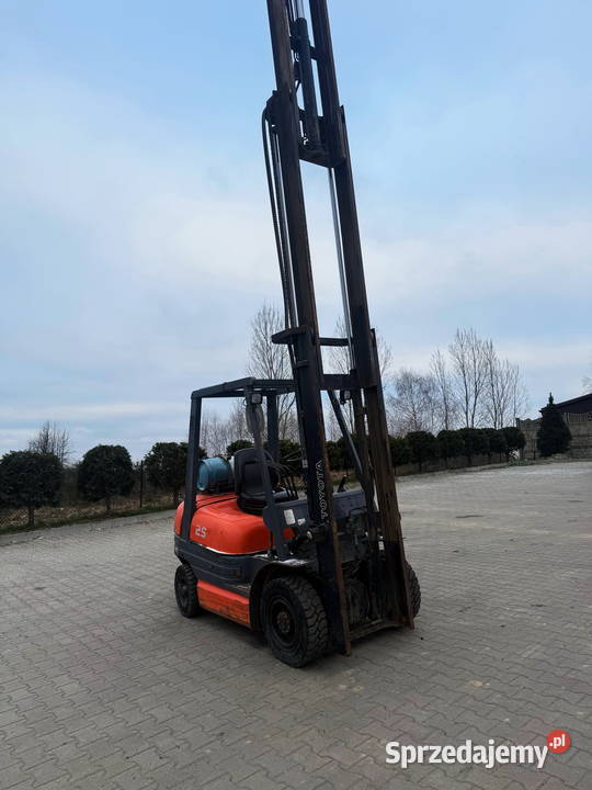 wózek widłowy TOYOTA 6FGF25 LPG Triplex 550m Wózki widłowe Działoszyn