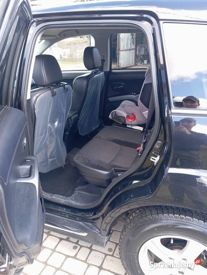 Mitsubishi Outlander Świlcza