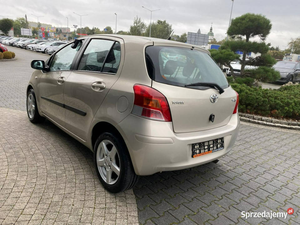 Toyota Yaris AUTOMAT klimatyzacja benzynka Żory