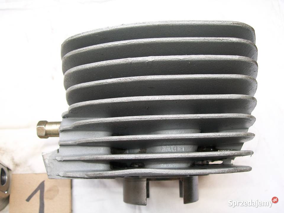 SHL M11W M21W2 WIATR CYLINDER TŁOK ZMD BEZ Cylindry, głowice, pierścienie Świerzawa
