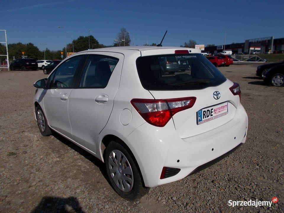 TOYOTA YARIS 10 benzynasalon Polska Dębica