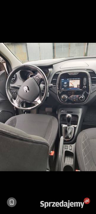 renault captur z silnikiem 12 benzyna światła przeciwmgielne