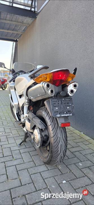 Honda vfr 800 vtec rc46 Wróblew