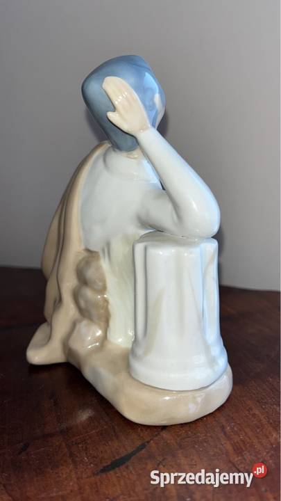 Figurka młodzieńca leżącego Casades Valencia pomorskie Gdańsk