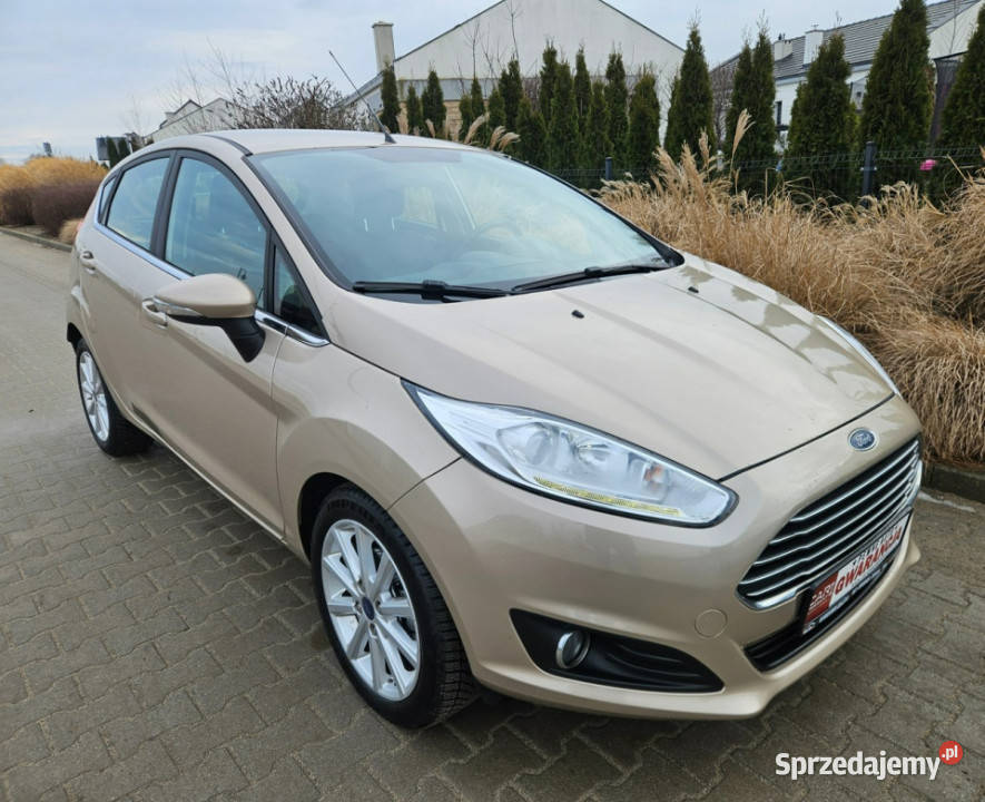 Ford Fiesta 15Tdci LED TITANIUM Rata470 Mk7 2008 wielofunkcyjna kierownica Śrem sprzedam