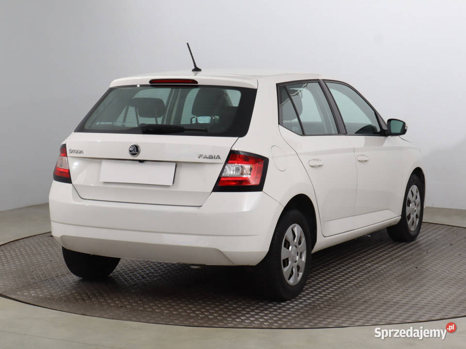 Skoda Fabia 12 TSI manualna Bielany Wrocławskie