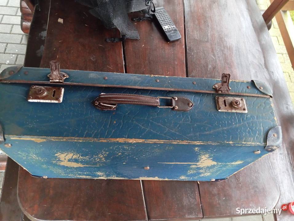 Sprzedam walizkę z PRLu Mosina