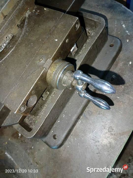 Frezarka mała warsztat głowica pionowa Avia Wiertnice śląskie Katowice