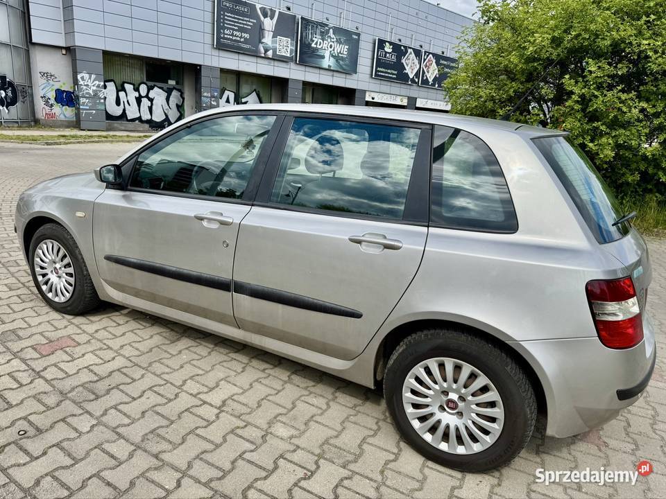 Fiat Stilo 16 benzyna klimatyzacja 5 drzwi szary Stilo łódzkie