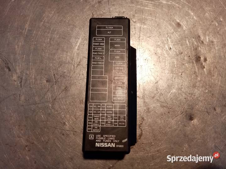 Pokrywka skrzynki bezpieczników NISSAN BN800 Łódź