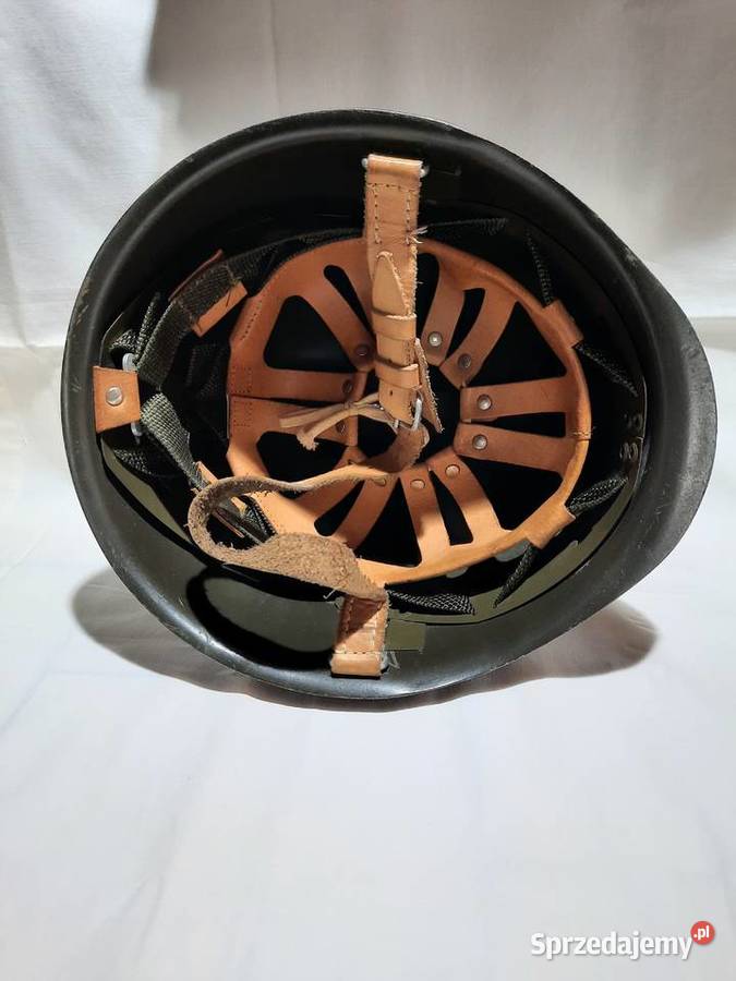 HEŁM wojskowy Warszawa