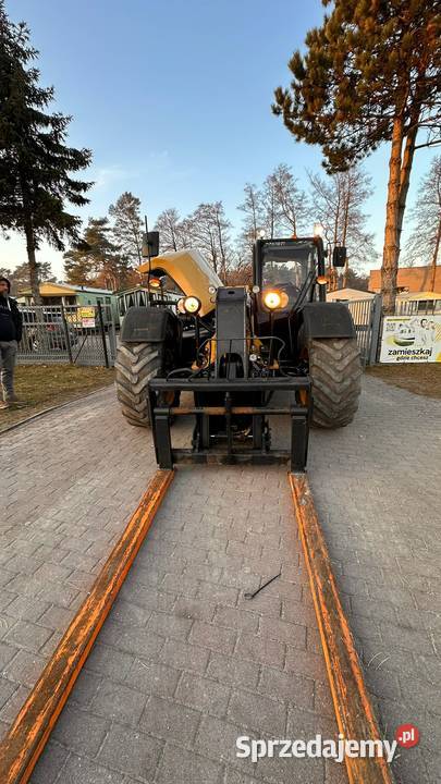 Ładowarka teleskopowa CAT TH 337 2016 Gościno