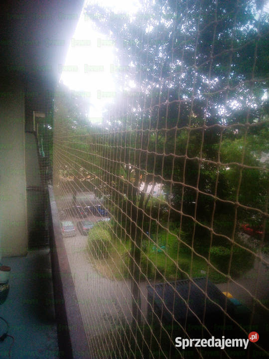 Montaż siatki zabezpieczającej na balkon bez Warszawa