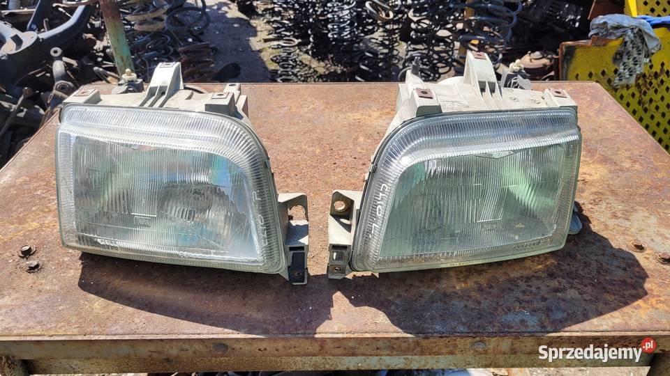 Lampy przód Renault Clio 1 osobowe Części samochodowe mazowieckie Łagów