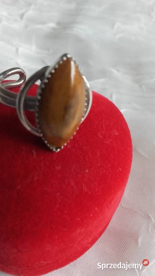 SREBRZONY PIERŚCIONEK Z TYGRYSIM OKIEM Piła