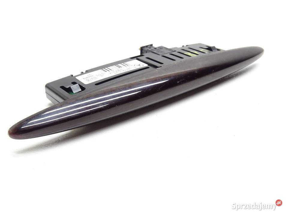 WYŚWIETLACZ PDC CZUJNIKÓW PARKOWANIA A1725420023 osobowe Liczniki i zegary