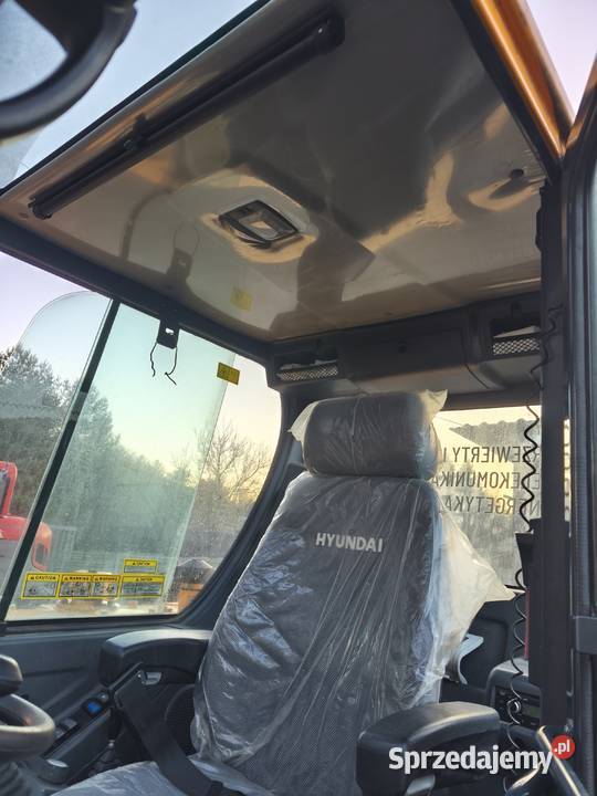 Koparka kołowa Hyundai 55 W 900 mtg krajowa Rok produkcji 2020 Konopiska