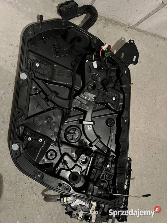 Boczek boczki drzwi prawa prawe Mercedes GLC Chełm