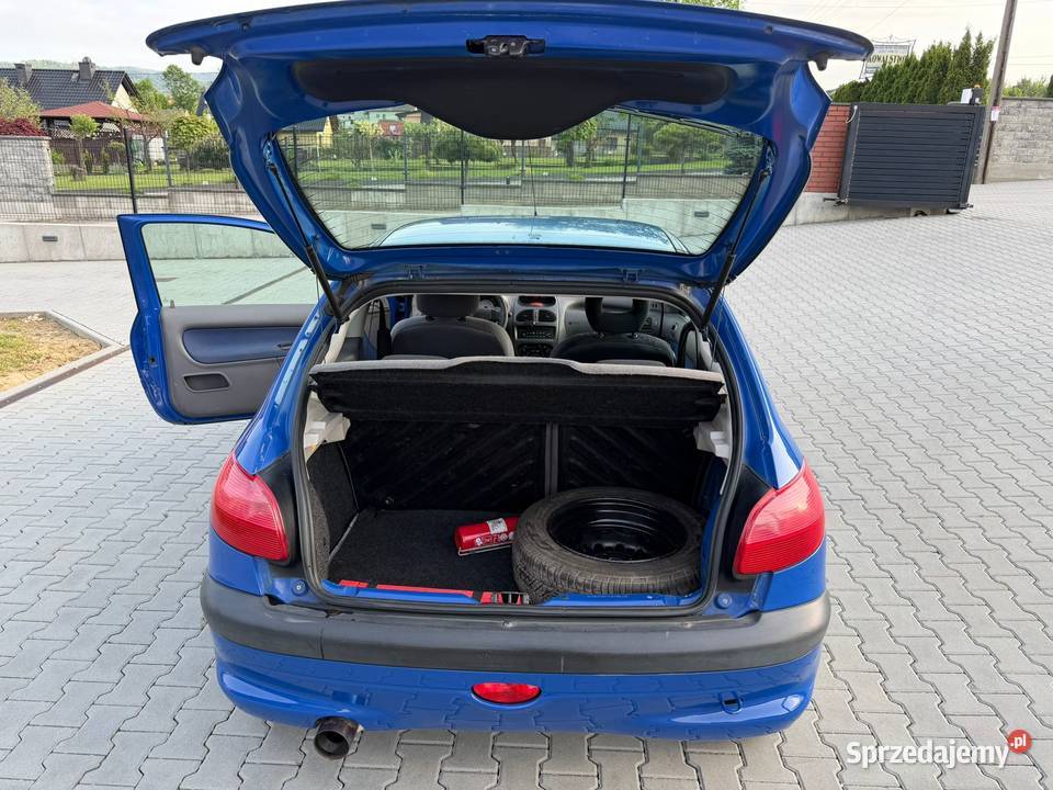 Peugeot 206 benzyna 14 2002 małopolskie