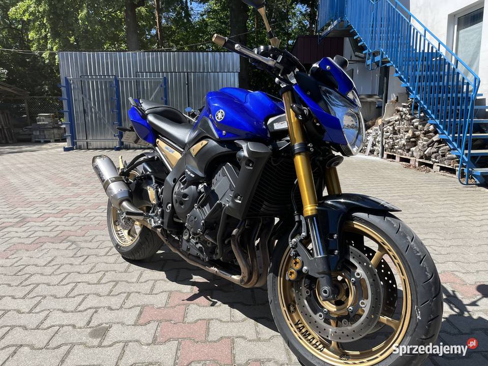 Yamaha FZ8N warta