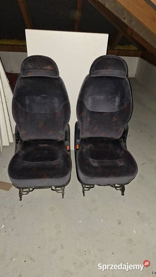 Fotele samochodowe seat alhambra 2000r Dębica