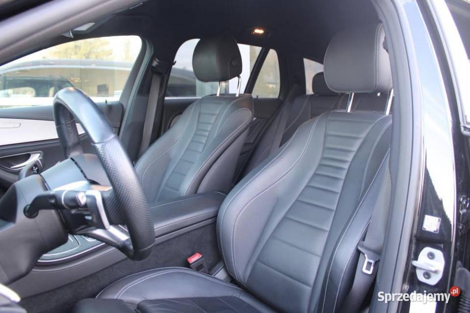 MercedesBenz Klasa E 2021r Hak Multibeam Temp Rok produkcji 2021