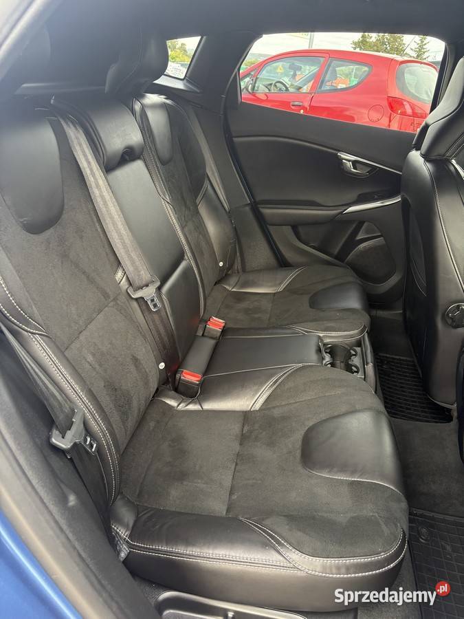 VOLVO V40 20 BENZYNA 122 2019 6 BIEGÓW kujawsko-pomorskie Dolna Grupa