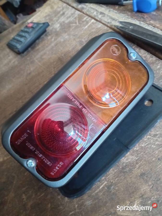 Tylne lampy ursus c4011 Muszynka
