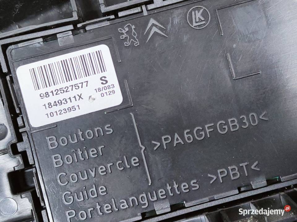 Panel Regulacji Fotela Lewy Przód Citroen DS7 Pleszew