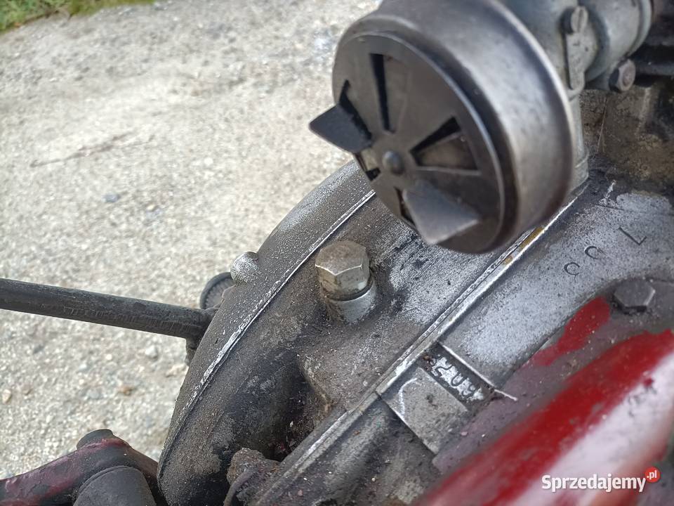 WFM 125 wiśniowa wyprodukowana w 1956r pozostałe Padniewko