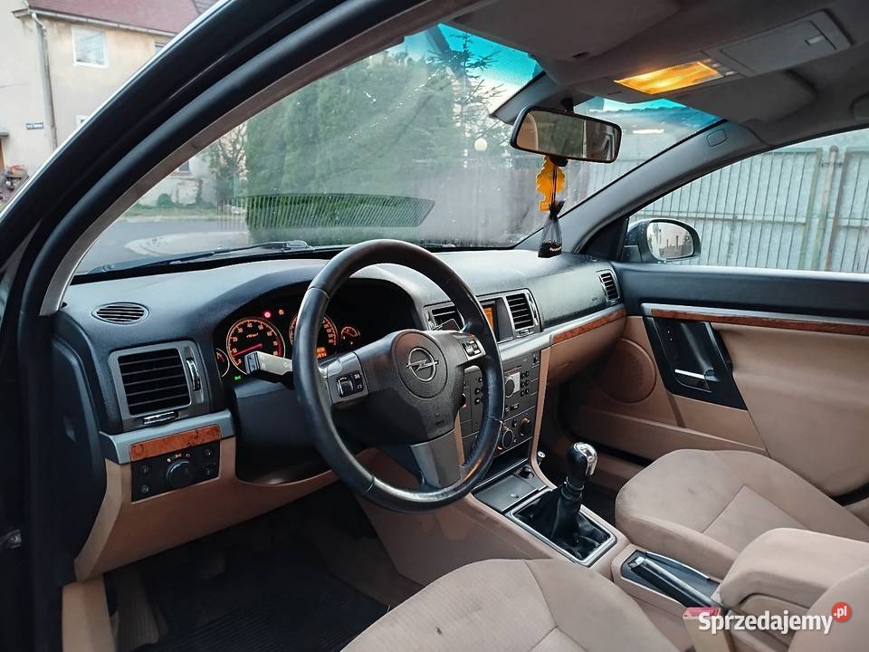 Opel Vectra c Lift 2005 18 Benzyna ładna hak Wrocław