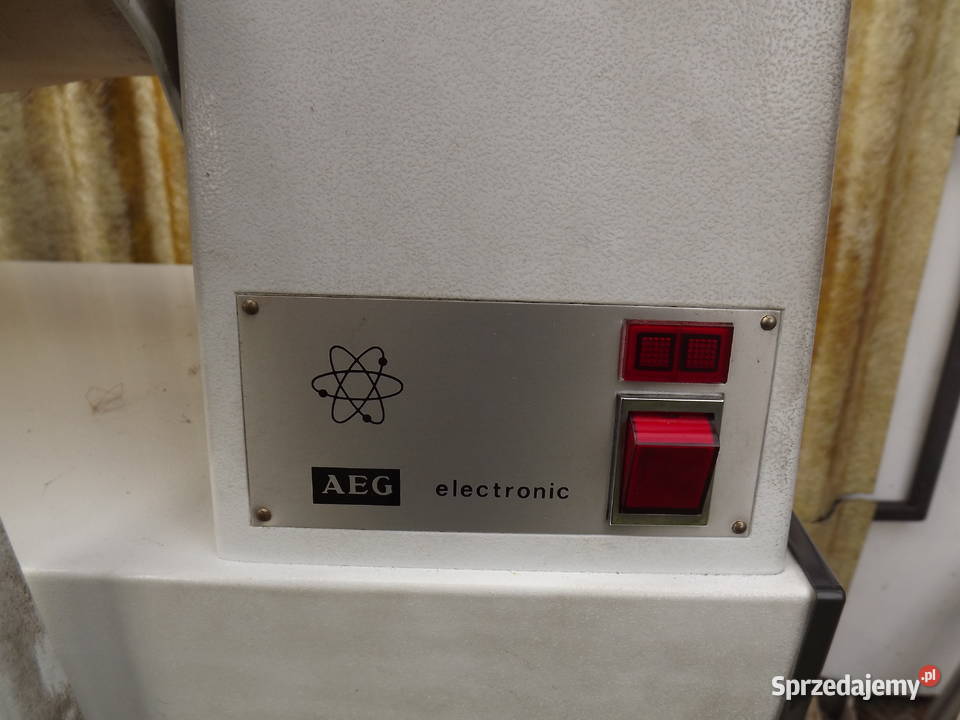 Magiel elektryczny AEG 2500W Szczytno